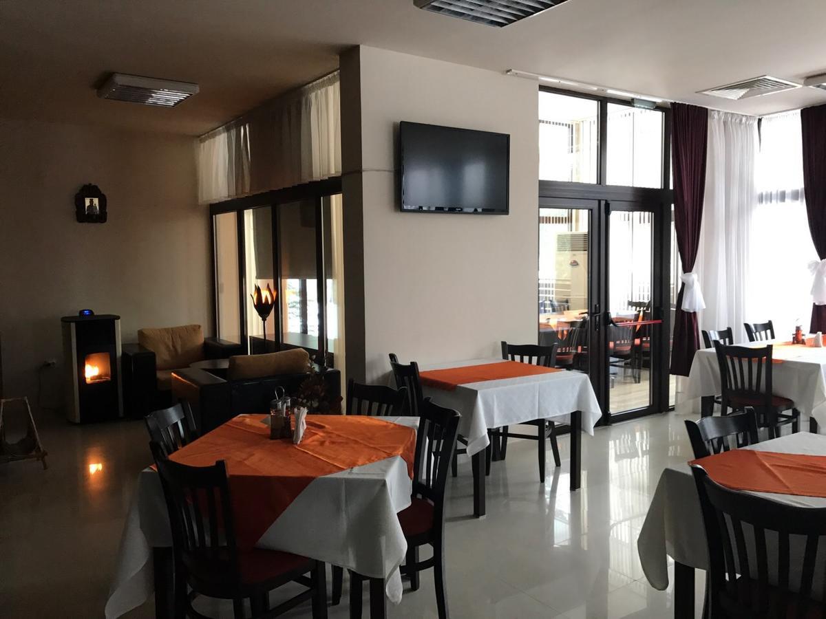 Nice Hotel Pamporovo Ngoại thất bức ảnh