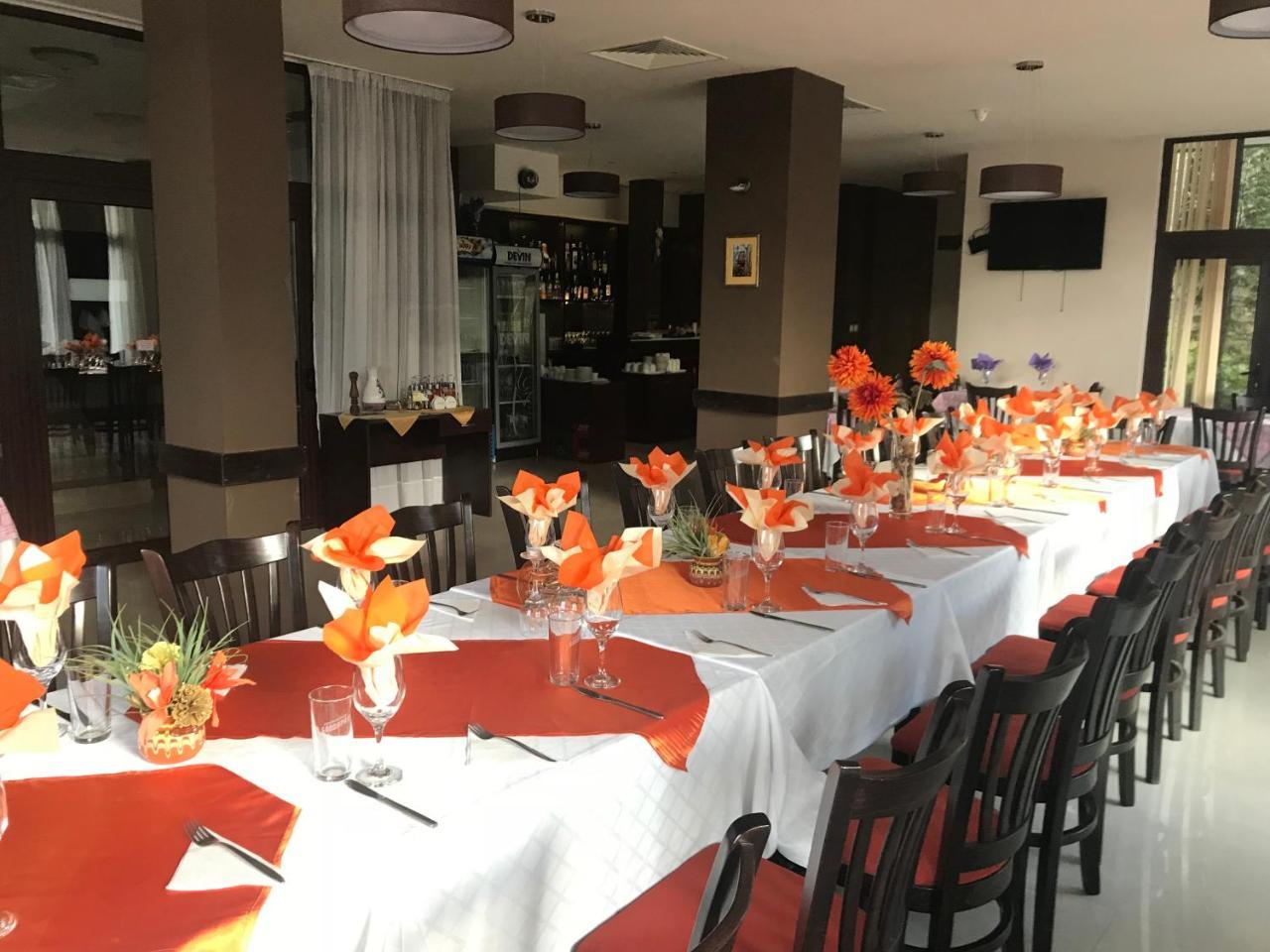 Nice Hotel Pamporovo Ngoại thất bức ảnh