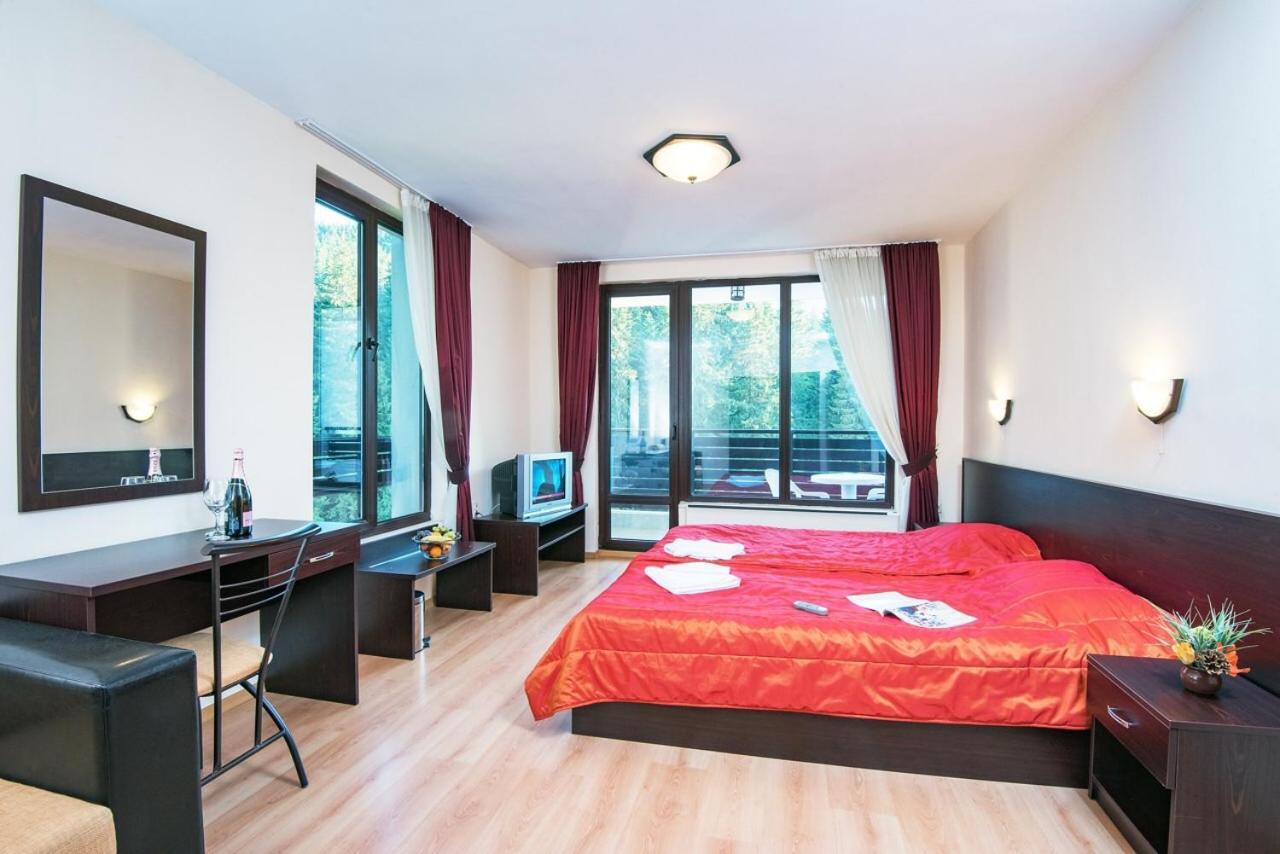 Nice Hotel Pamporovo Ngoại thất bức ảnh